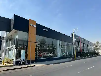 Autokasa Viaducto — Concesionario de automóviles en Iztacalco, Ciudad de México