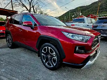 Automotriz En Linea — Concesionario de automóviles en Santiago