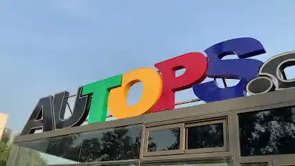 AUTOPS — Concesionario de automóviles en Morelia
