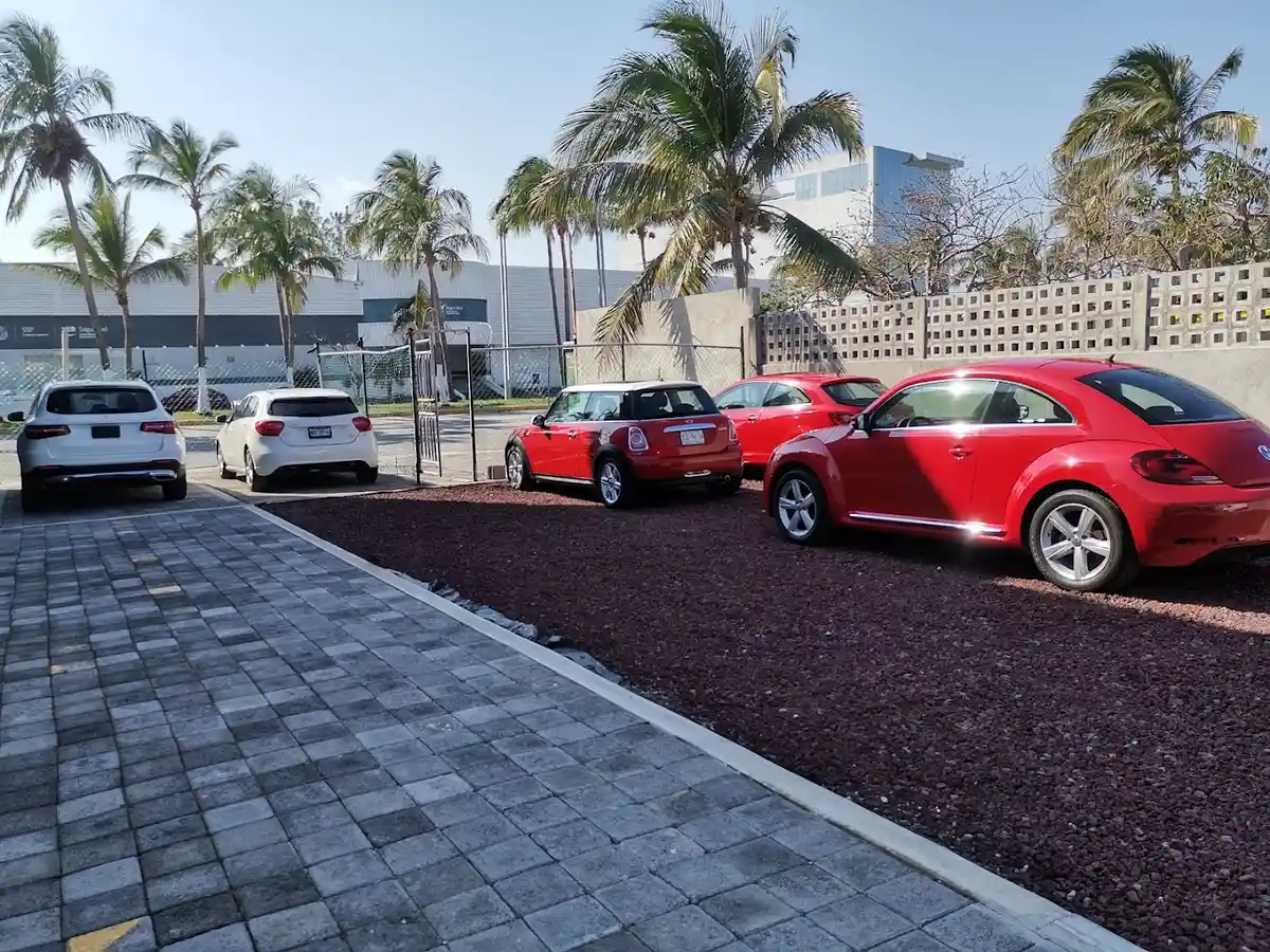 Autos Costa de Oro — Tienda de vehículos de segunda mano y de ocasión en Boca del Río