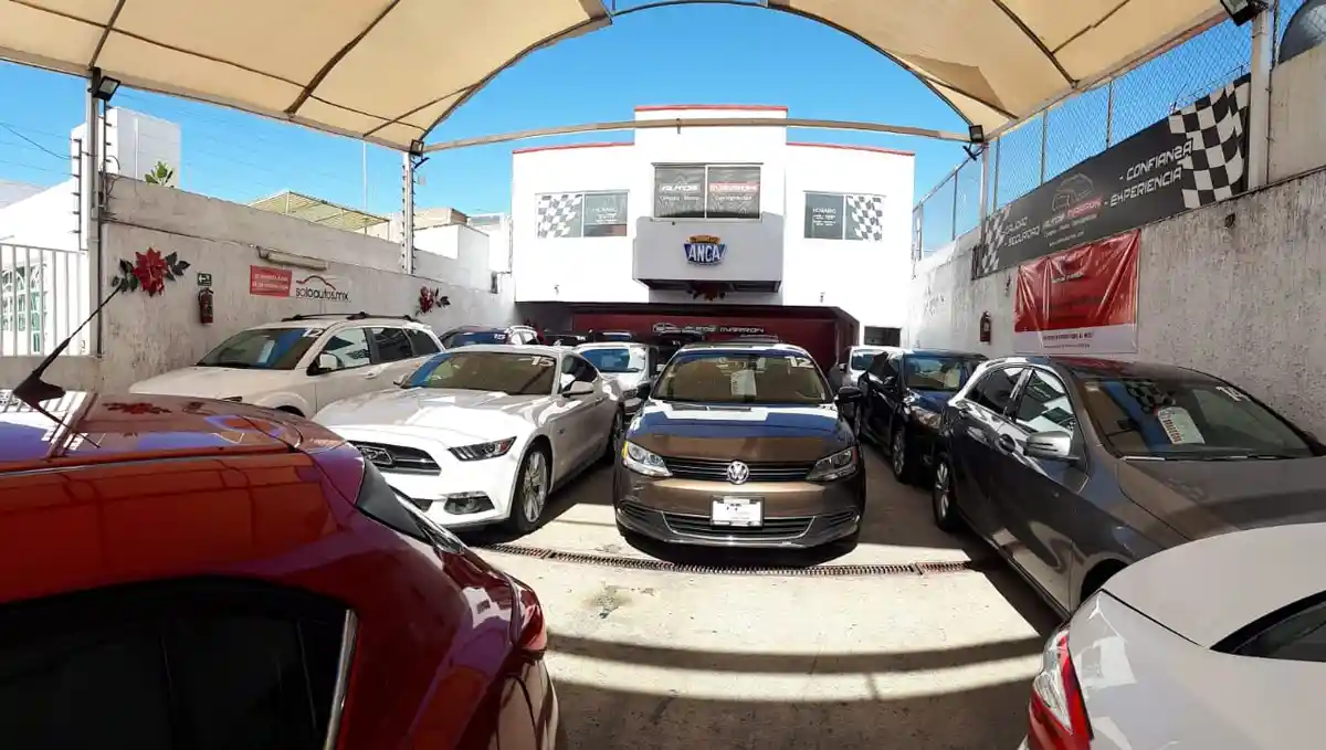 AUTOS MARRON — Concesionario de automóviles en Guadalajara