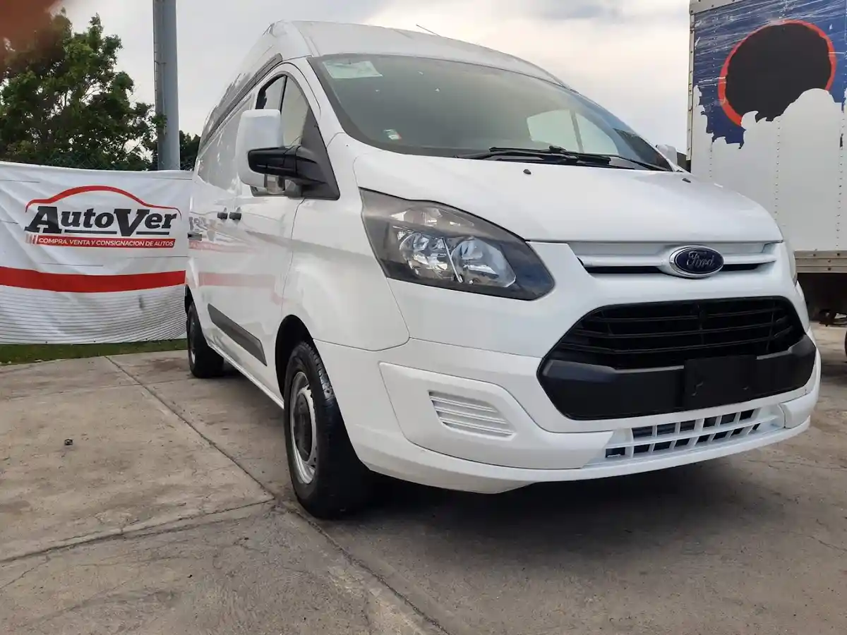 AutoVer Compra-Venta de automóviles seminuevos. — Tienda de vehículos de segunda mano y de ocasión en Veracruz