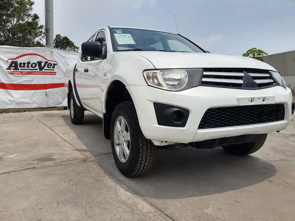 AutoVer Compra-Venta de automóviles seminuevos. photo 5