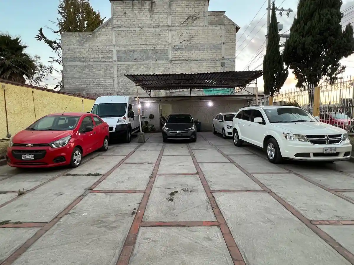 Como Nuevos Toluca photo 4