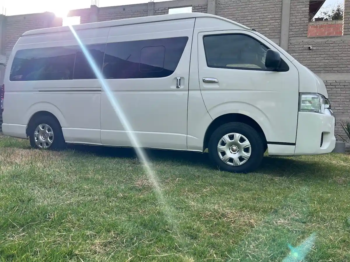Excelencia y Calidad Automotriz / SPA Mexico créditos — Compraventa de automóviles en La Magdalena Atlicpac