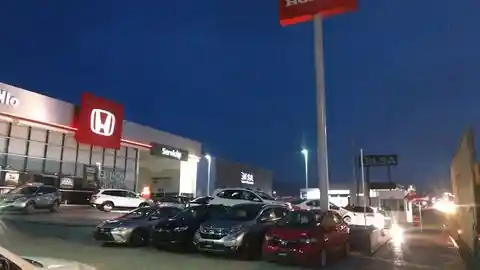 Honda CLEBER Saltillo — Concesionario de automóviles en Saltillo