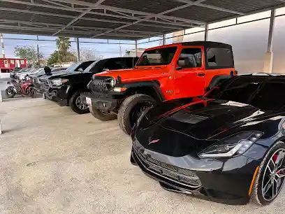 Lote de autos DV’s Cars 2 — Concesionario de automóviles en Heroica Matamoros