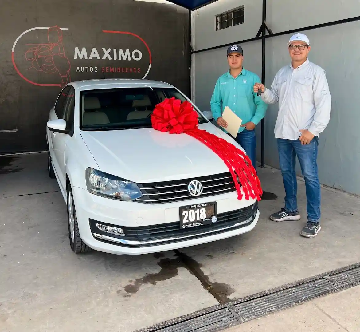 Maximo Autos Seminuevos photo 3