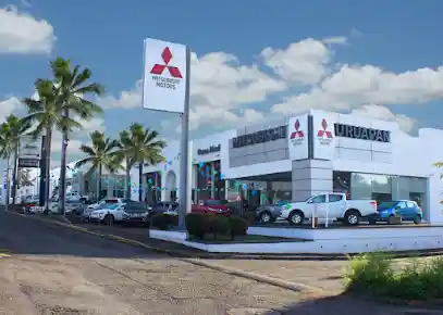 Mitsubishi Uruapan — Concesionario de automóviles en Uruapan