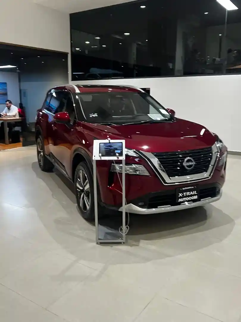 Nissan Autocom photo 3