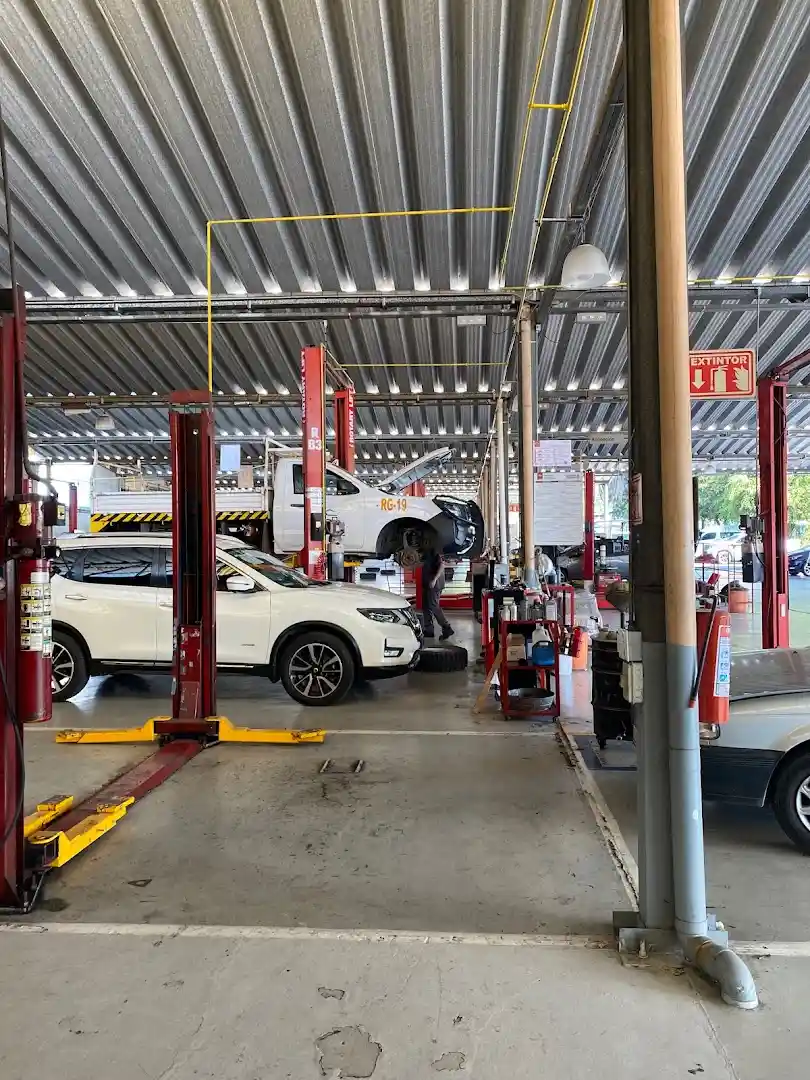 Nissan Rancagua Colima photo 2