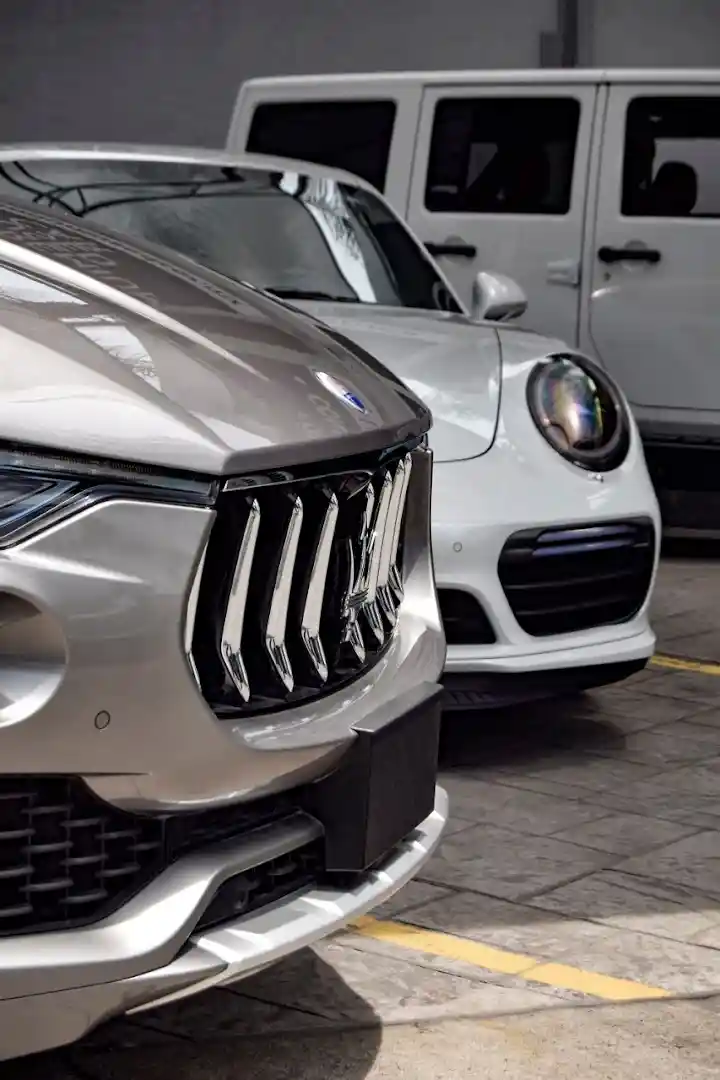 Premium Used Car Andares photo 5