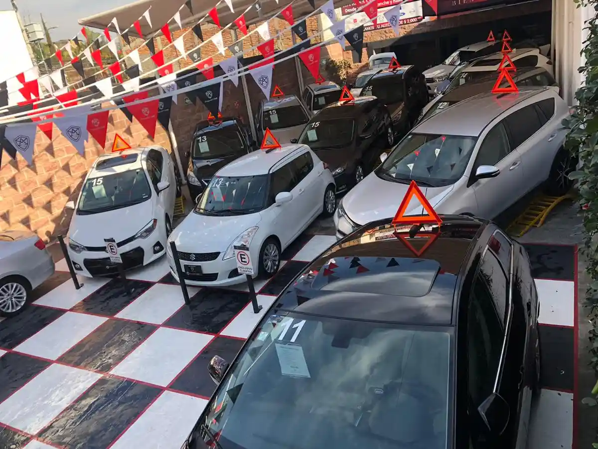 PROMOTORS SEMINUEVOS | VENTA DE AUTOS | DETALLADO AUTOMOTRIZ photo 8