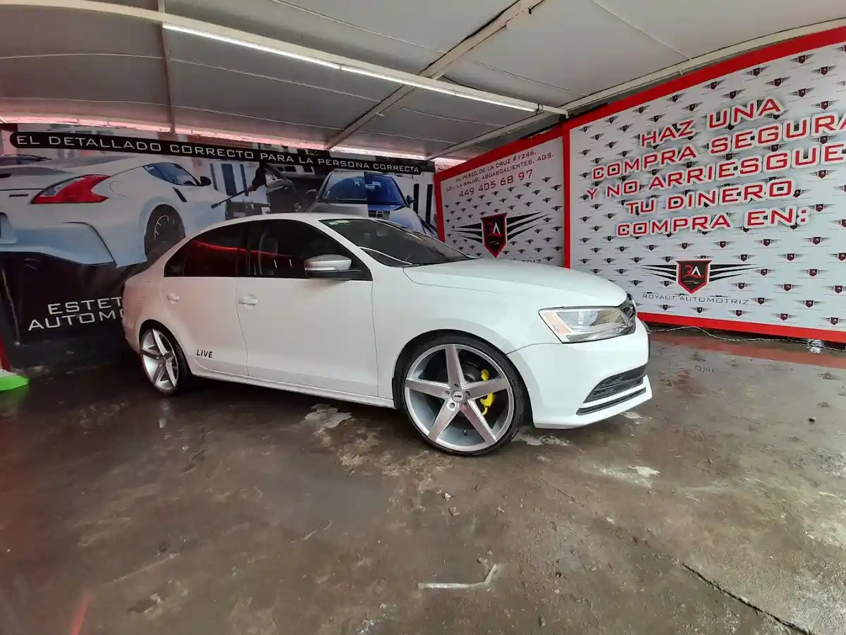 Royaut Automotriz photo 2
