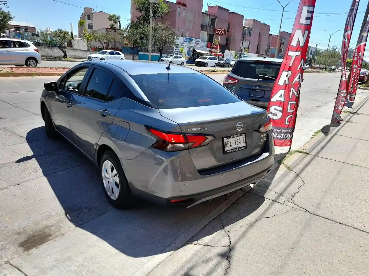 Royaut Automotriz photo 8