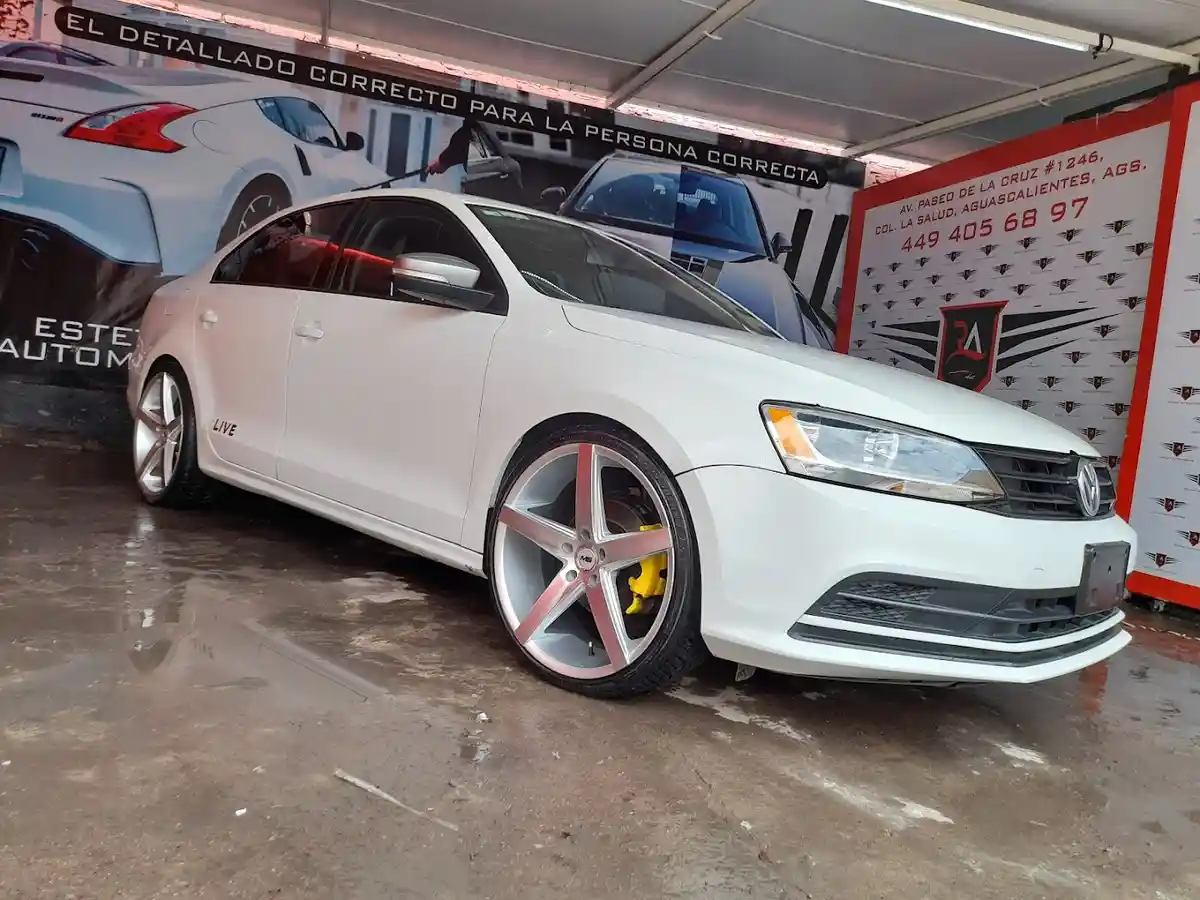 Royaut Automotriz photo 9