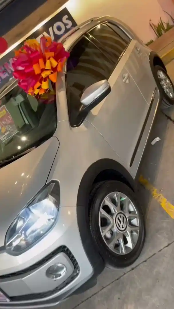 SEMINUEVOS como NUEVOS — Concesionario de automóviles en Tlalnepantla