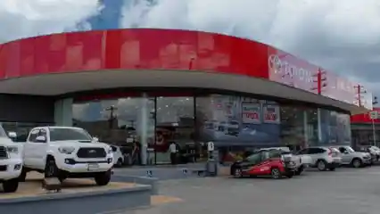 Toyota CLEBER Fleteros — Concesionario de automóviles en Monterrey