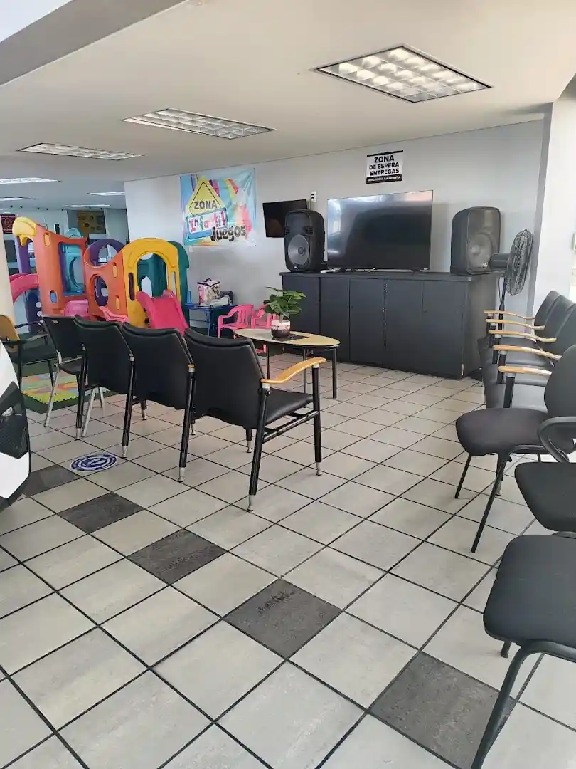 Vehículos de Tlalnepantla | JEEP, DODGE, FIAT Y PEUGEOT — Concesionario de automóviles en Tlalnepantla